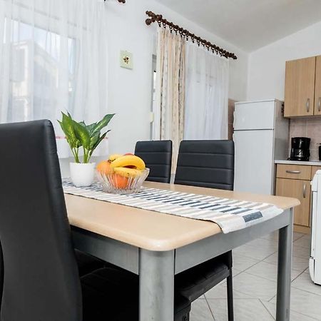 Banjol Apartmani Luka מראה חיצוני תמונה