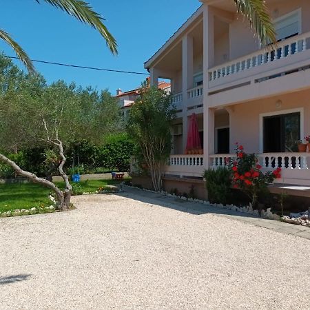 Banjol Apartmani Luka מראה חיצוני תמונה