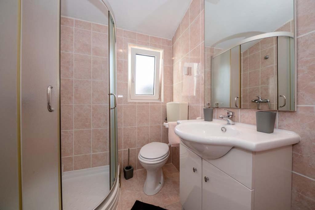 Banjol Apartmani Luka מראה חיצוני תמונה