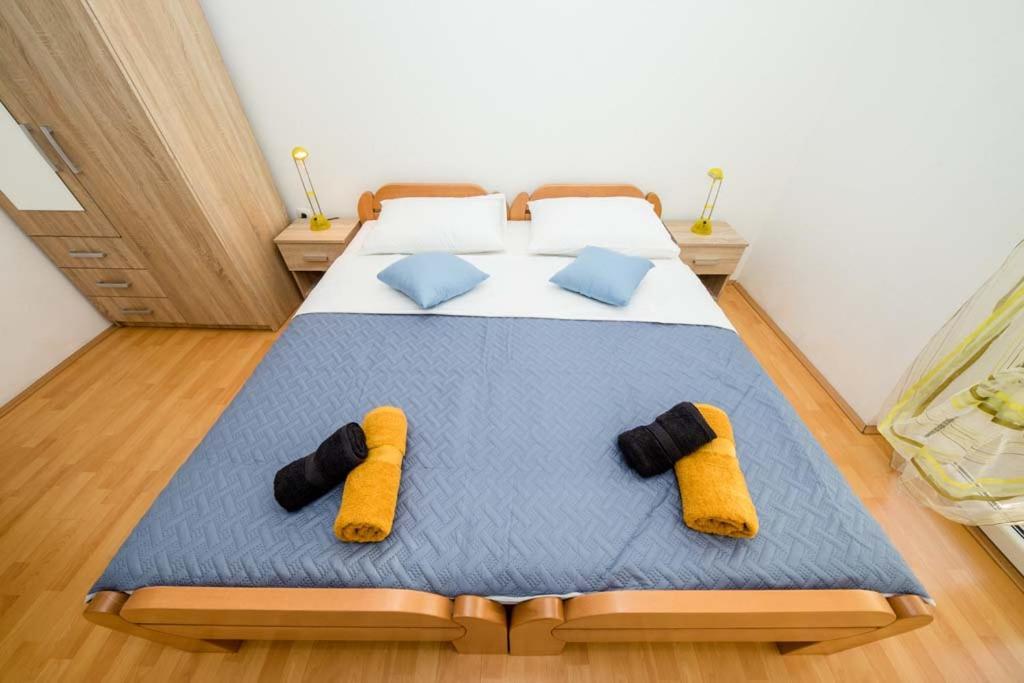 Banjol Apartmani Luka מראה חיצוני תמונה