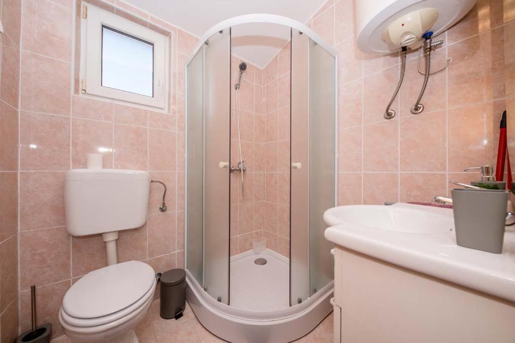 Banjol Apartmani Luka מראה חיצוני תמונה